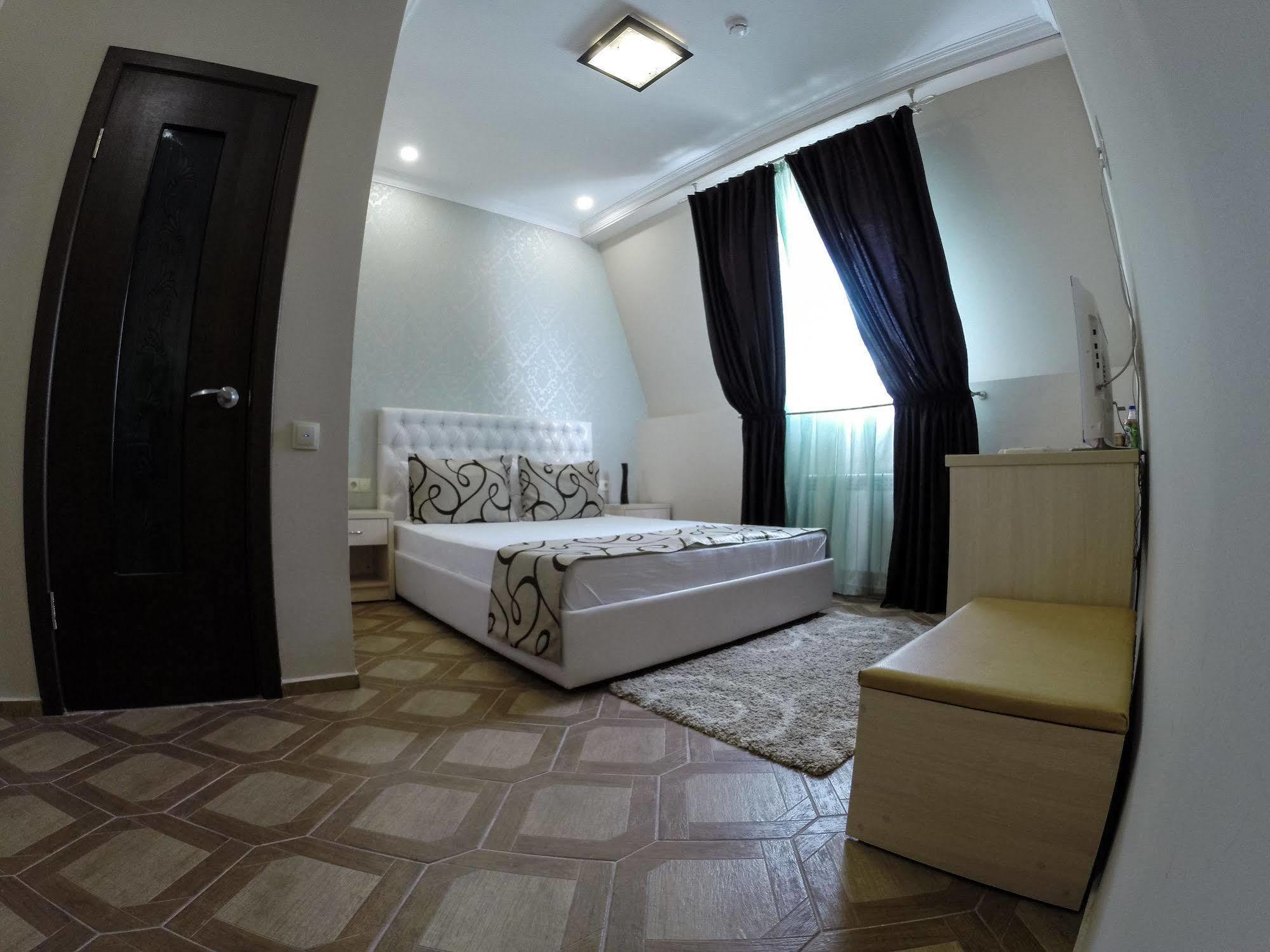 Hotel Marton Rokossovskogo Volgograd Luaran gambar